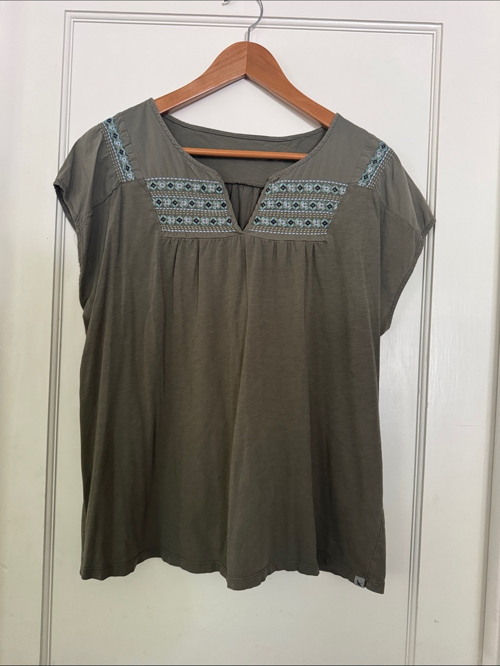 Eddie Bauer Olive Green Embroidered Yoke Tunic